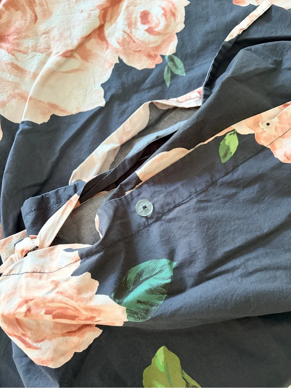 Bed of Roses Duvet Cover - Dark Gray